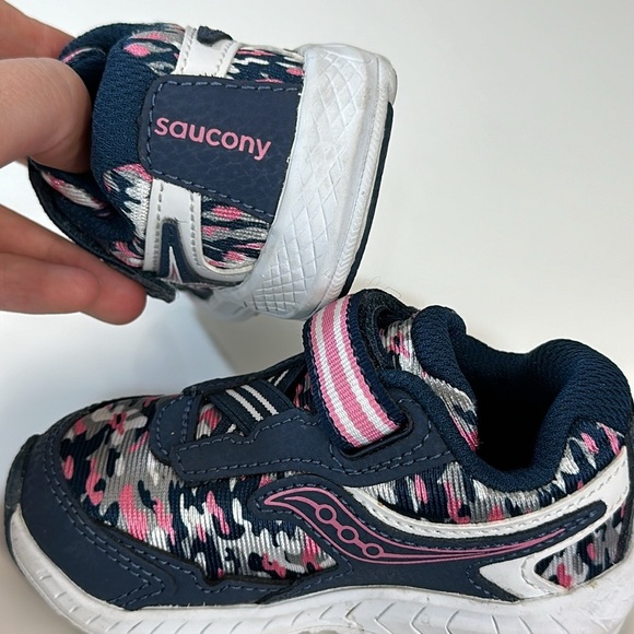 Saucony Ride 10 Jr. Sneaker Size 5W - Picture 15 of 15